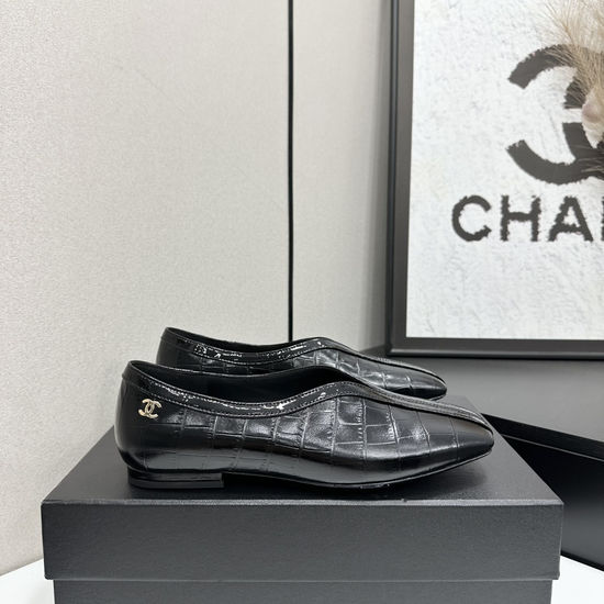 Chanel Premium Leather Lined Casual Versatile Sandals