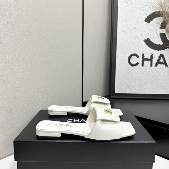Chanel Genuine Leather Lined Classic Casual Sandals