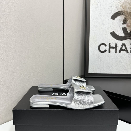Chanel Genuine Leather Lined Classic Casual Sandals