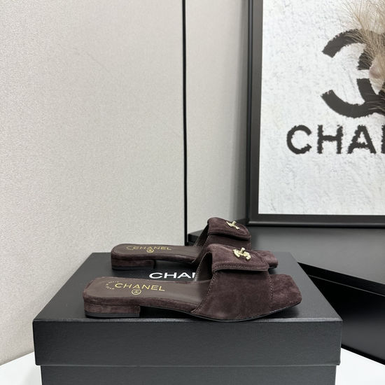 Chanel Cowhide Upper Sheepskin Lined Casual Sandals