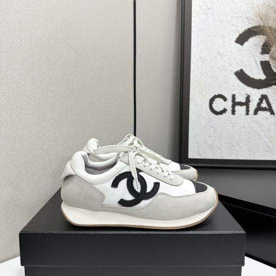 Chanel Mixed Color Embroidered Upper Casual Sports Sneakers