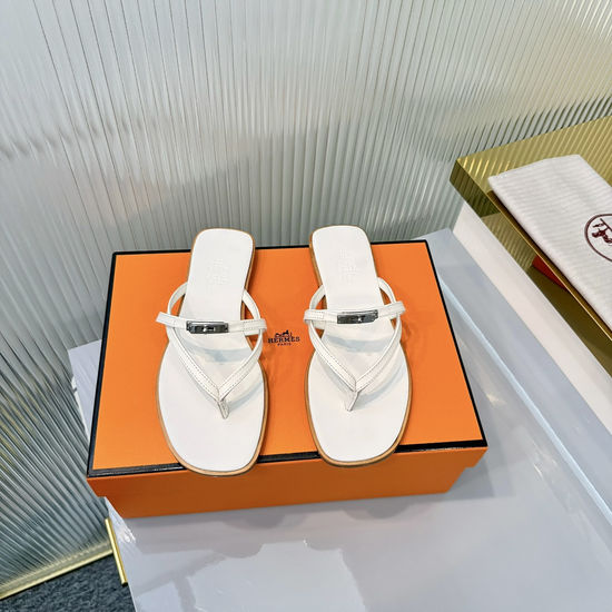 Hermes Elegant Buckle Thong Slides with Genuine Outsole