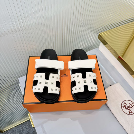 Hermes Classic Thong Sandals with Non-slip Sole