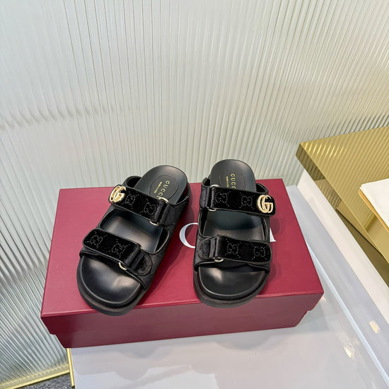 Gucci Adjustable Strap Casual Slide Sandals with Hardware