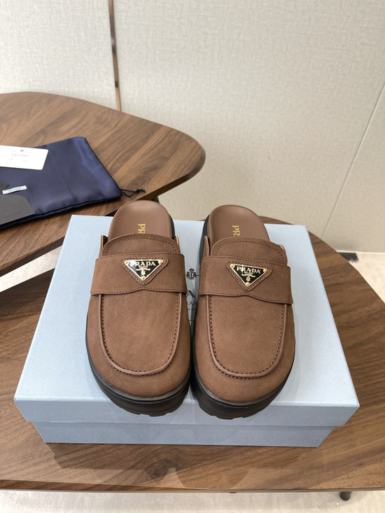 Prada Vintage Closed Toe Slide Shoes Suede Upper Casual Wear