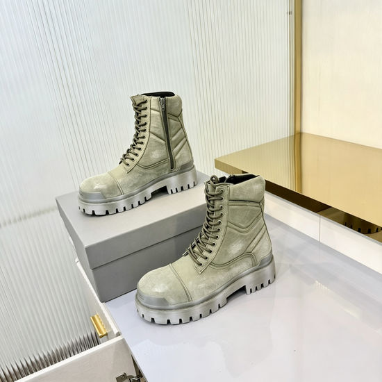 Balenciaga Classic Black Platform Boots Comfortable Versatile For Daily Outfits