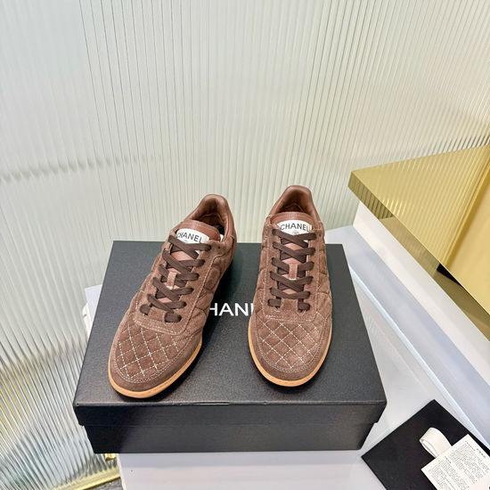 Chanel Classic Black White Color Block Casual Sneakers