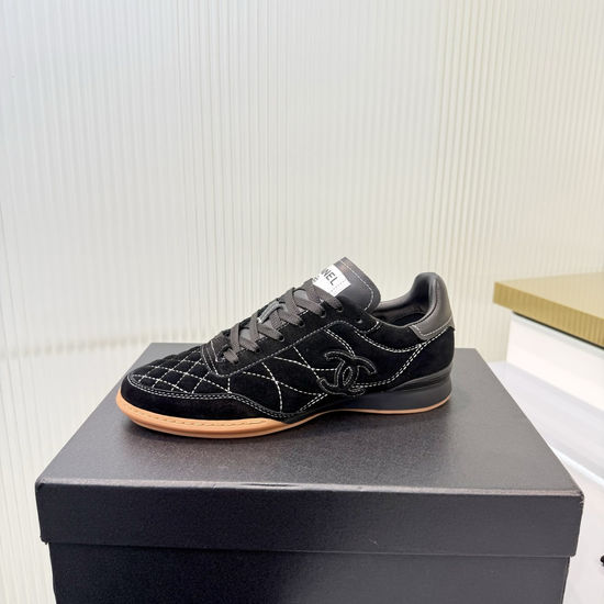 Chanel Classic Black White Color Block Casual Sneakers