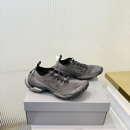 Balenciaga Five Toe Structure Mesh Slip On Casual Shoes
