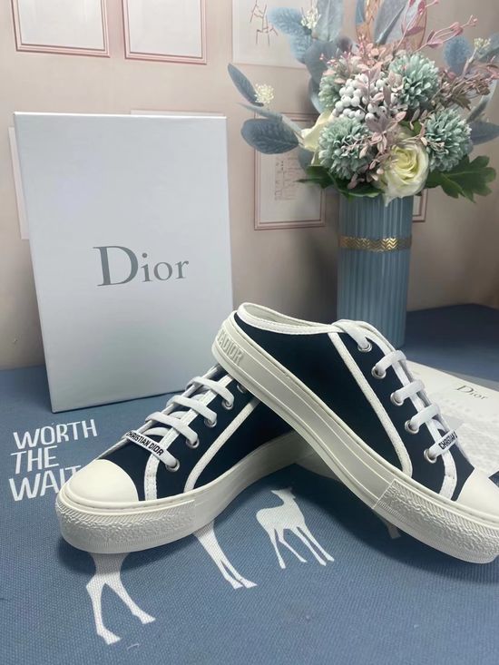 Christian Dior Classic Canvas Casual Shoes with Leather Interior
