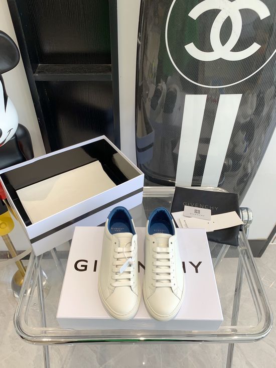 Givenchy Top Quality Leather White Sneakers With Comfortable Insole