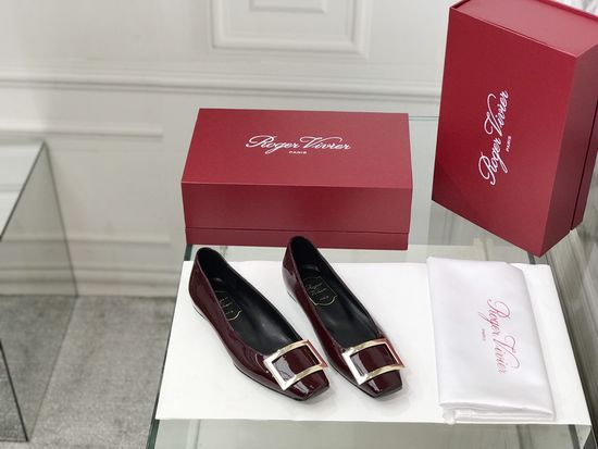 Roger Viver Patent Leather Buckle Flat Pumps