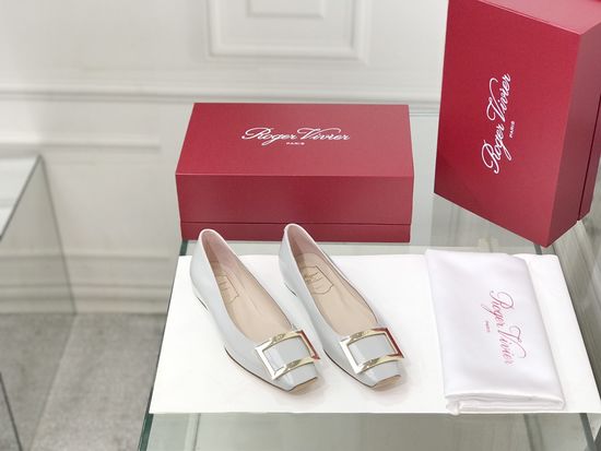 Roger Viver Patent Leather Buckle Flat Pumps