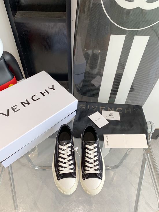 Givenchy Premium Leather White Sneakers With Durable TPU Sole