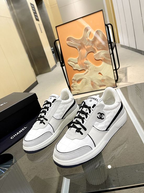 Chanel Quilted Pattern Metal Accent Soft Loafer Casual Shoes