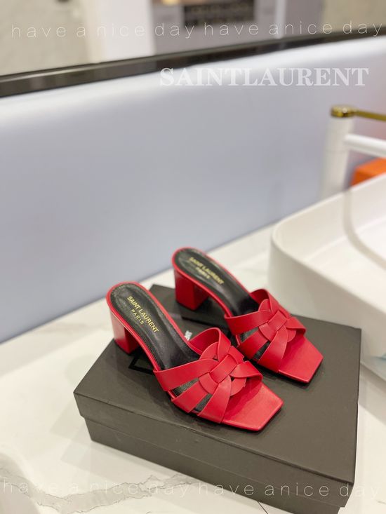 Yves Saint Laurent Elegant Special Heel Leather Pumps Comfortable Sole