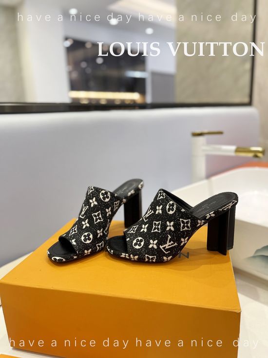 Louis Vuitton Peep Toe Slip On Genuine Leather Heeled Mules