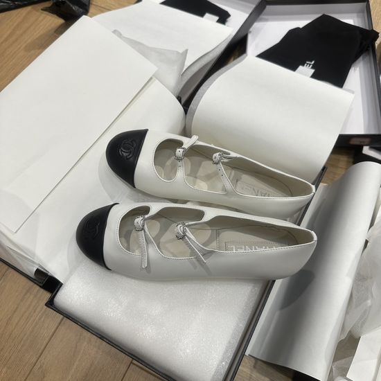 Chanel Two-Strap Leather Mary Jane Ballet Flats for Daily Wear