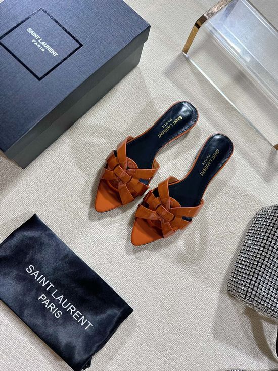 Yves Saint Laurent Pointed Toe Flat Leather Slides Genuine Leather Outsole