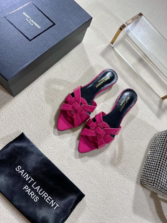 Yves Saint Laurent Pointed Toe Flat Leather Slides Genuine Leather Outsole