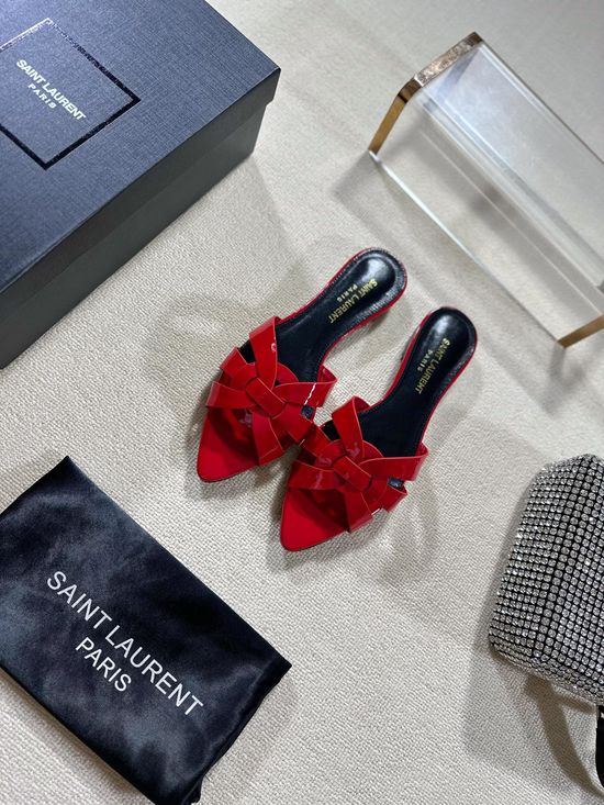 Yves Saint Laurent Pointed Toe Flat Leather Slides Genuine Leather Outsole