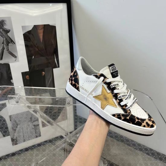 Golden Goose Couple s Leopard Star Top-tier Sneakers