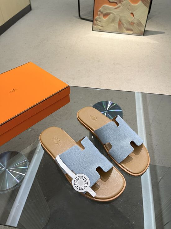 Hermes Premium Handcrafted Swift Leather Slip-on Slides