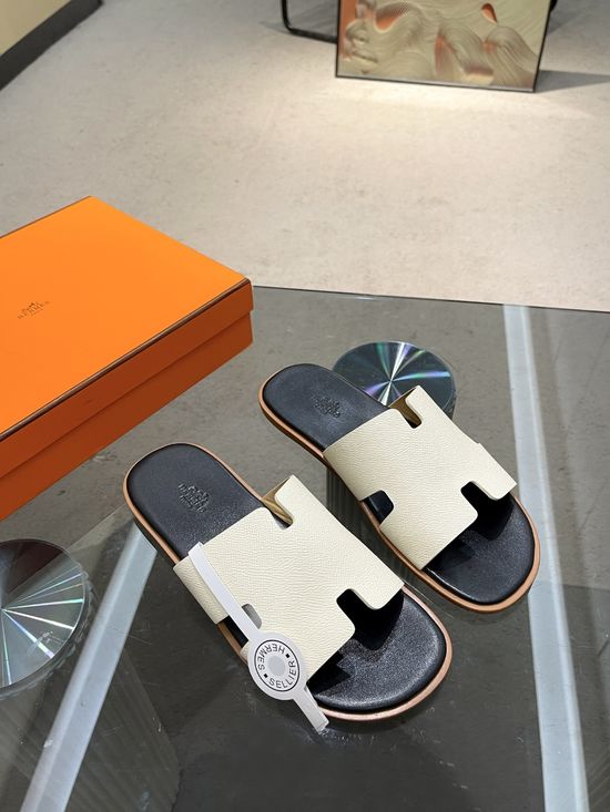 Hermes Premium Handcrafted Swift Leather Slip-on Slides