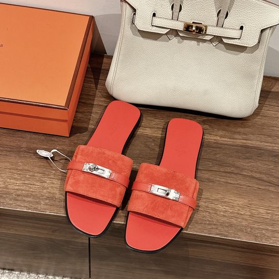 Hermes Elegant Metal Buckle Leather Sandals Durable Stitched Sole