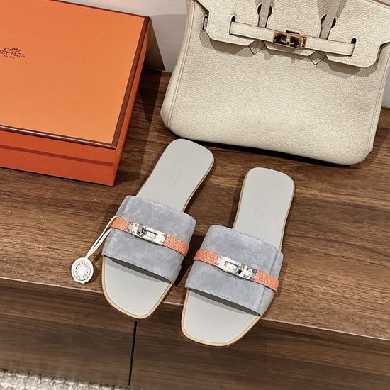 Hermes Elegant Metal Buckle Leather Sandals Durable Stitched Sole