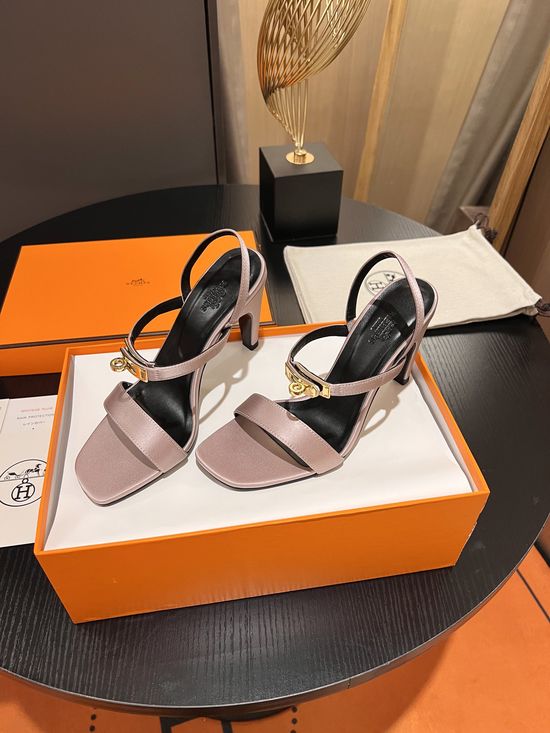 Hermes Classic Silk Upper High Heel Sandals Comfortable Sole