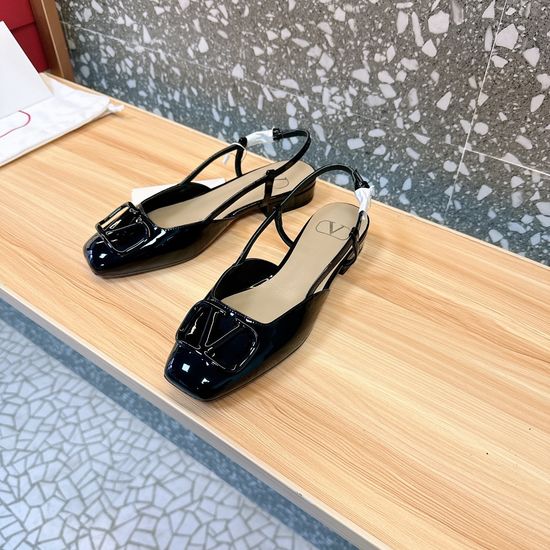 Valentino Simple Logo Decor Patent Leather Upper Comfortable Flat Shoes