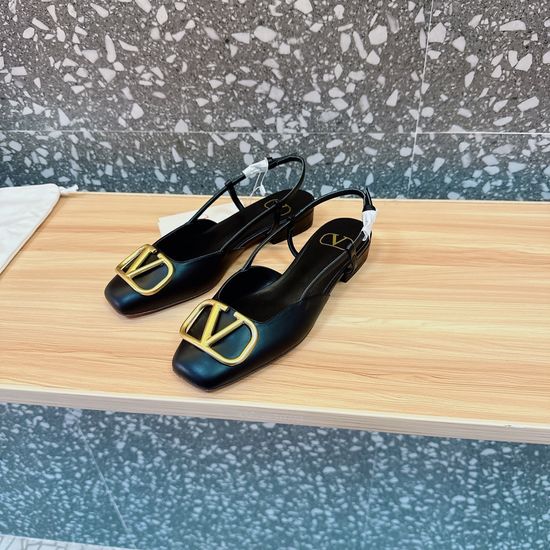 Valentino Simple Logo Decor Patent Leather Upper Comfortable Flat Shoes