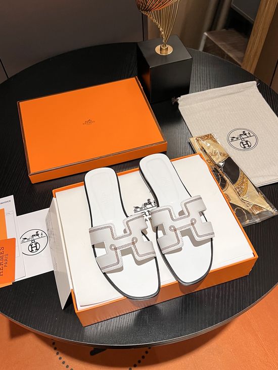 Hermes Palm-Grain Leather Slide Sandals with Embroidery Detail