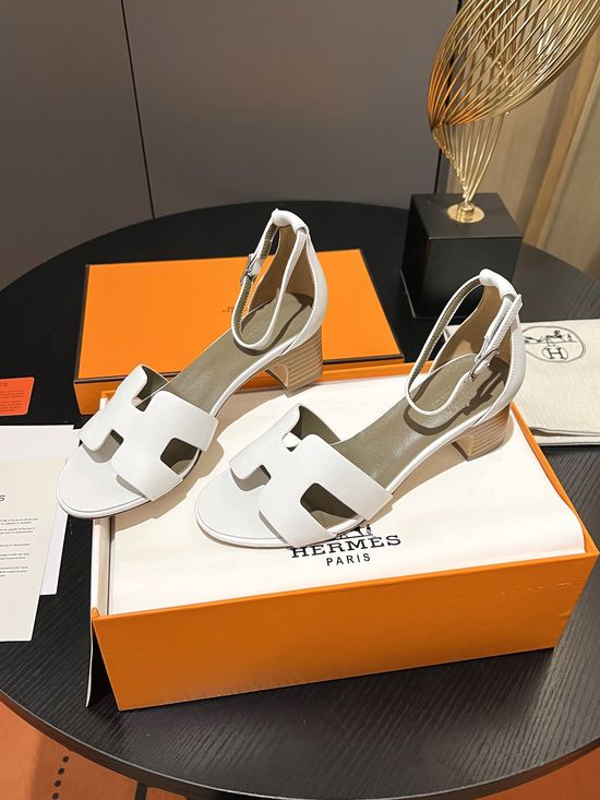 Hermes Elegant Leather Ankle Strap Block Heel Sandals