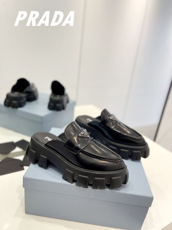 Prada Explosive Popular Shoes with Exquisite Details