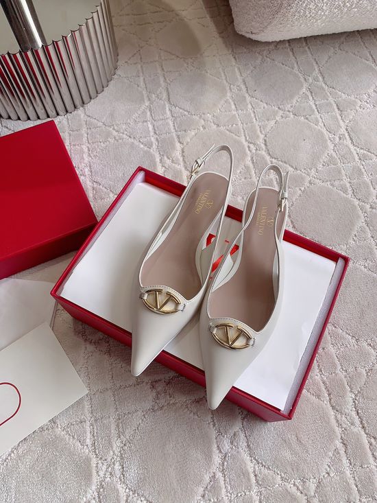Valentino Pointed Toe Low Heel Dress Shoes Soft Leather Comfortable Sole