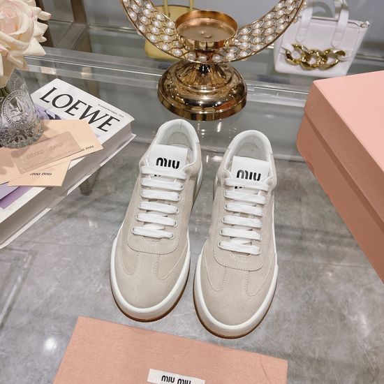 Miu Miu Minimalist Casual White Shoes Suede Leather Upper Wear-resistant Sole