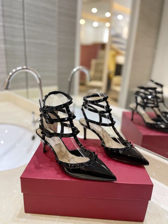 Valentino Rivet Decor Lace Up Mid Heel Pumps Anti-Oxidation Hardware