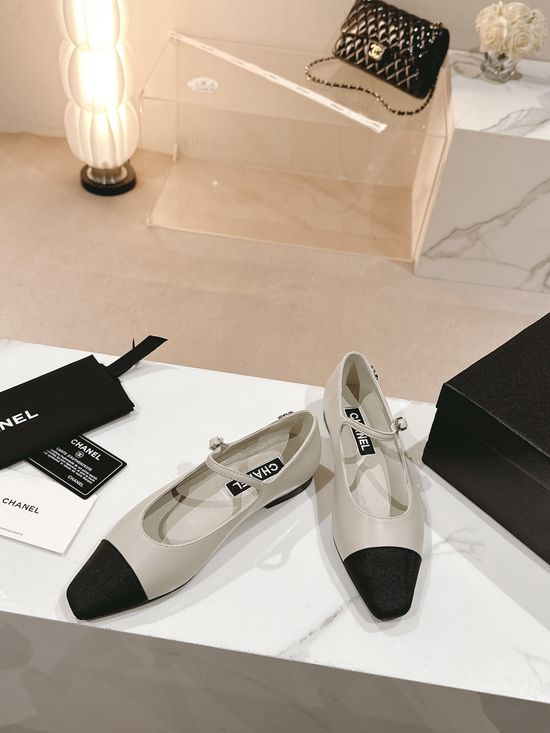 Chanel Rhinestone Decor Pointed Square Toe Leather Flat Shoes
