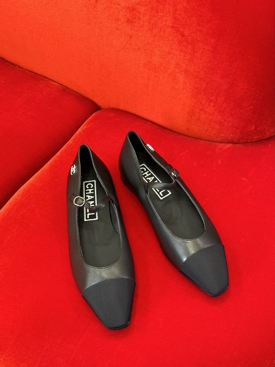 Chanel Color Block Mary Jane Shoes with Leather Sole
