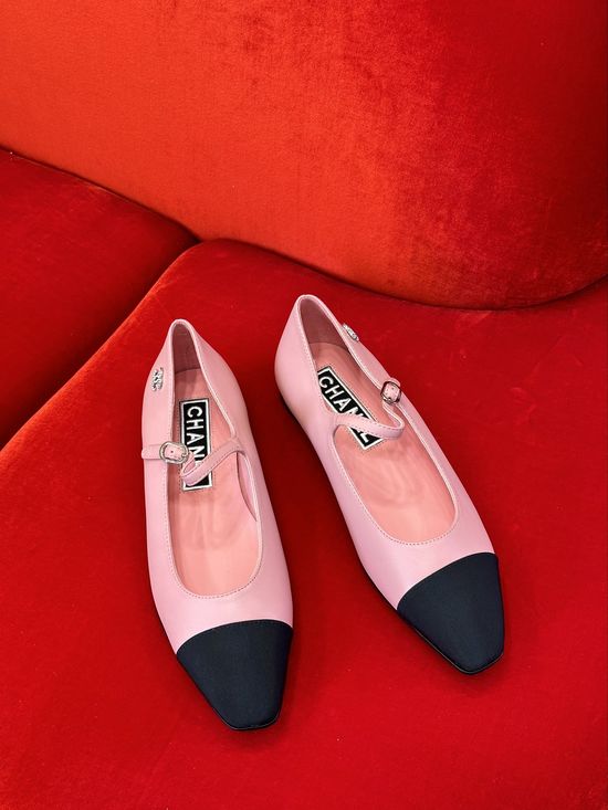 Chanel Color Block Mary Jane Shoes with Leather Sole