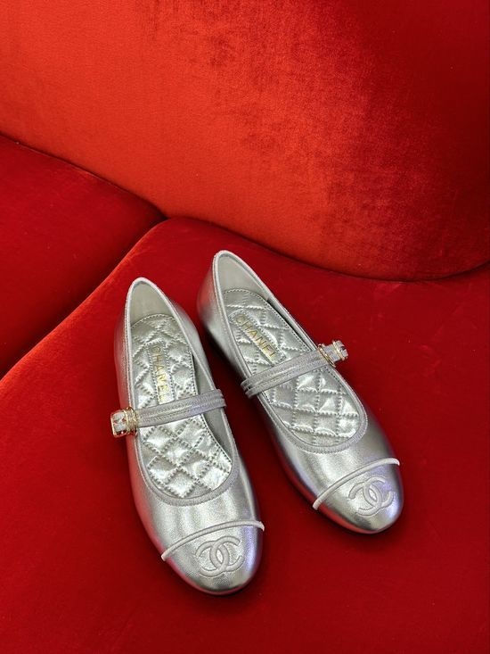 Chanel Classic Round Toe Leather Mary Jane Flats