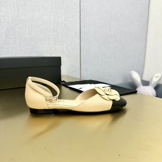 Chanel Handmade Camellia Sheepskin Comfortable Fashion Sandals