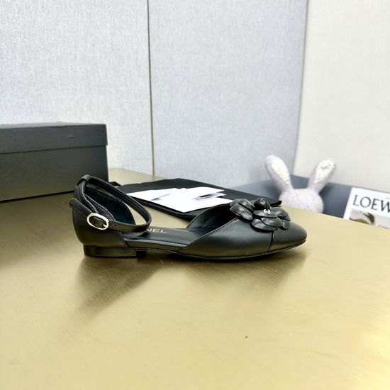 Chanel Handmade Camellia Sheepskin Comfortable Fashion Sandals