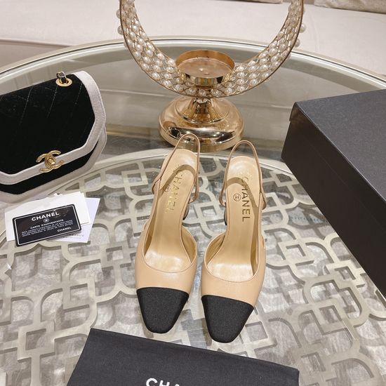 Chanel Color Block Chunky Heel Round Toe Sandals
