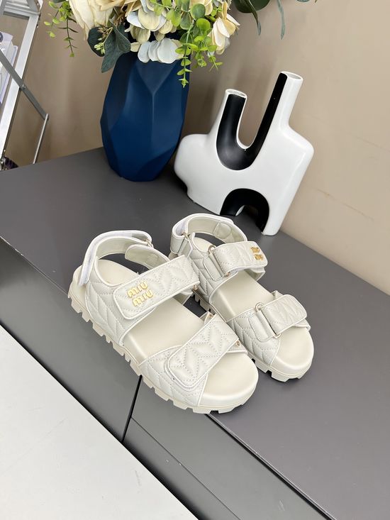 Miu Miu Chic Style Embroidered Flat Slippers Soft Sheepskin Upper