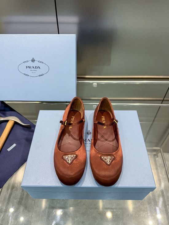 Prada Comfort Mary Jane Ballet Flats With Round Toe