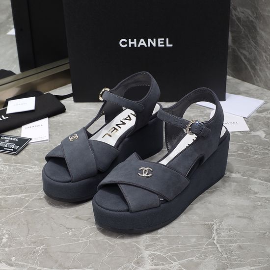 Chanel Patent Leather Chunky Heel Sandals with Sheepskin Lining