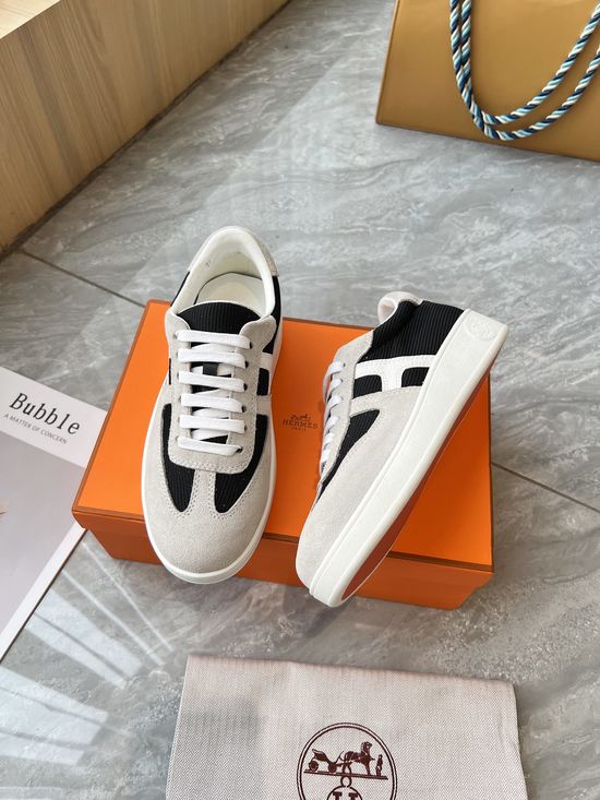 Hermes Breathable Mesh Lace-Up Flat Casual Walking Sneakers